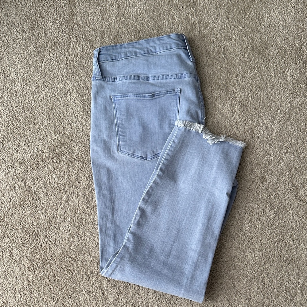 Universal Thread baby blue skinny jeans